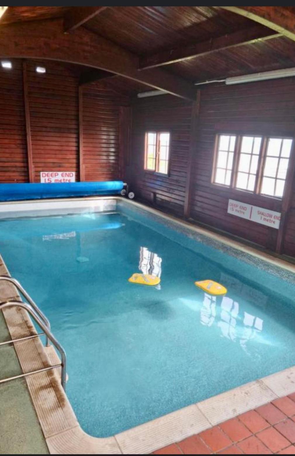 Bay 1 Hotel Kirkcolm Luaran gambar