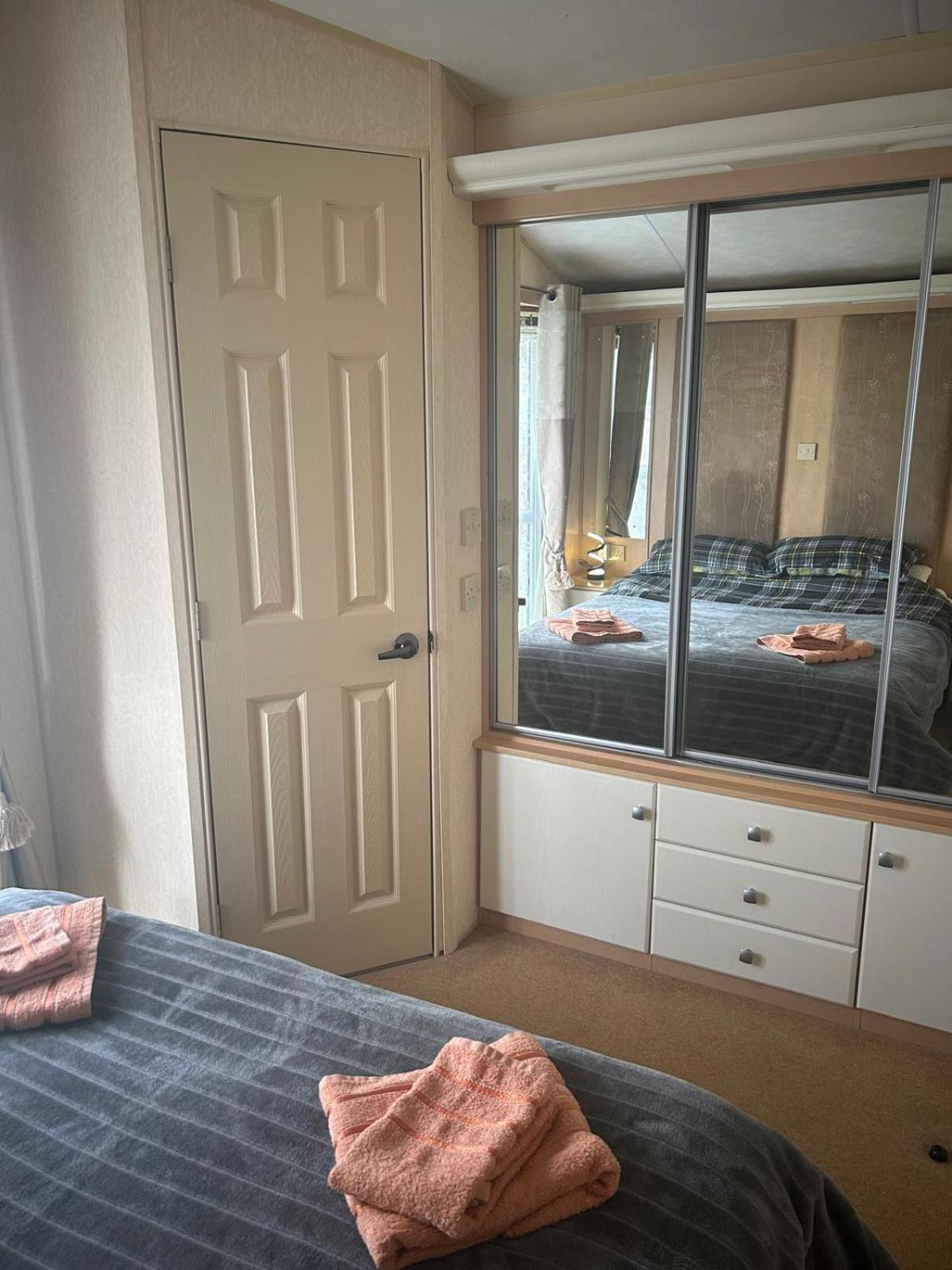 Bay 1 Hotel Kirkcolm Luaran gambar